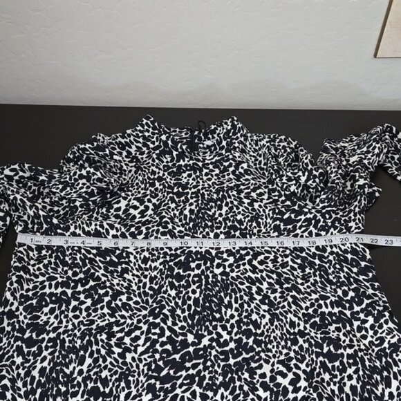 Zara Animal Print Long Sleeve Lightweight Black and White Women's Top Size XL - Picture 14 of 15